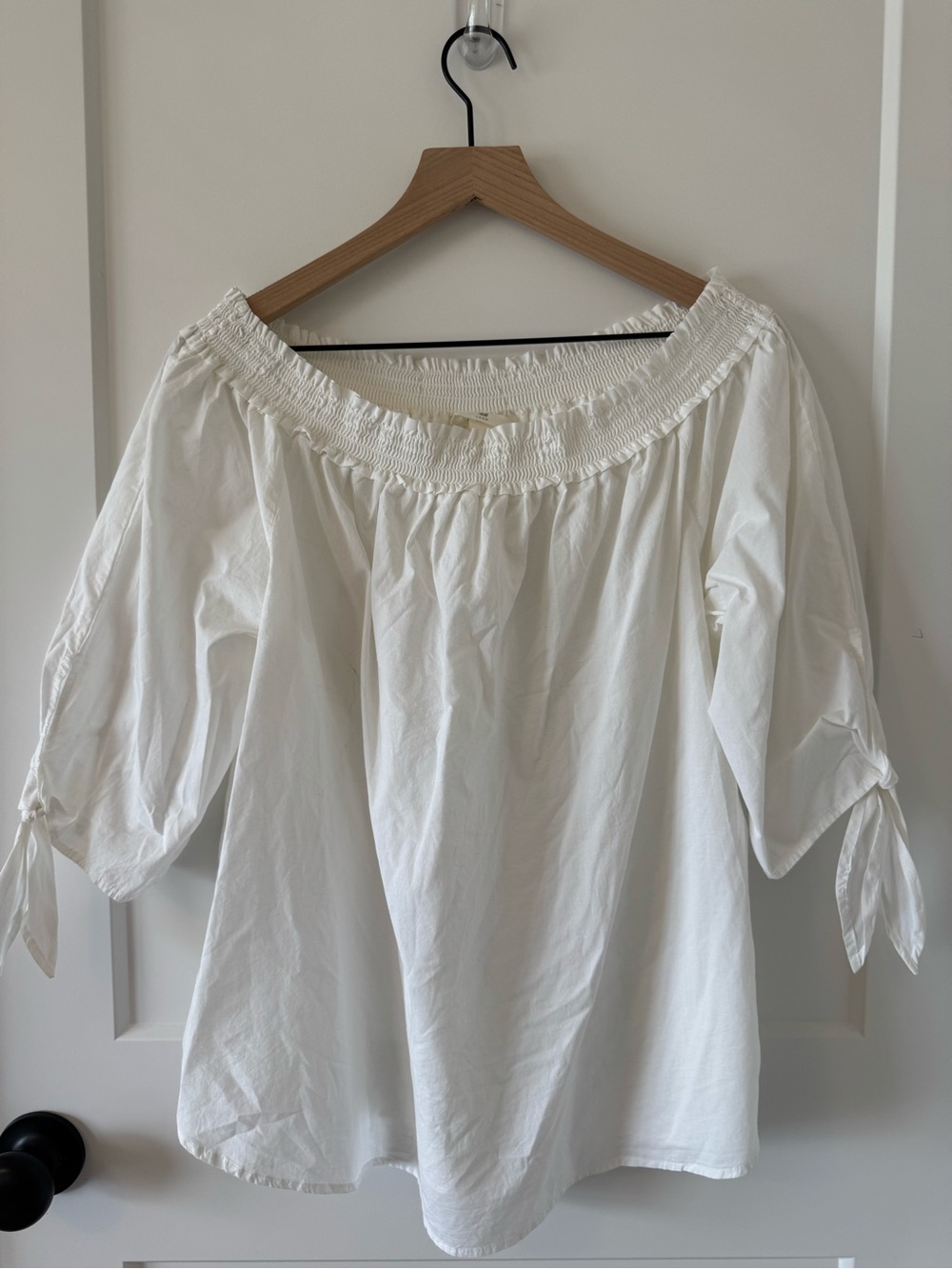 Off-Shoulder White Peasant Blouse Size 12 NWT